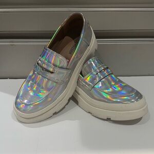 Steve Madden Kids Holographic Dress Shoes